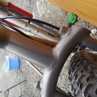 チタンMTB　デモーショ　ドルチェヴィータ