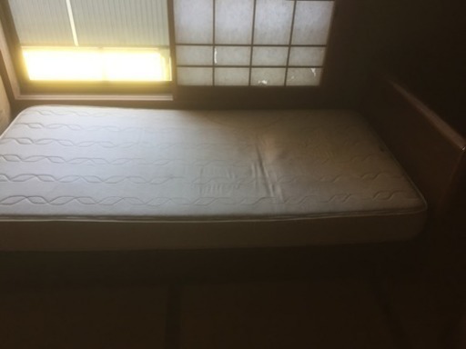 ベッド