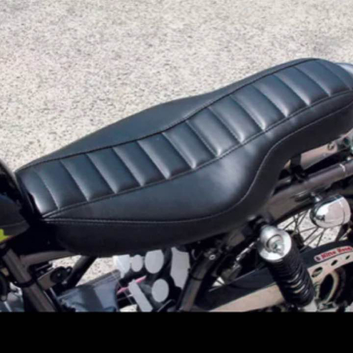 NITRO HEADS パイソンコブラシート グラストラッカー GN125