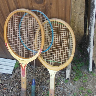 テニスラケット、バドミントンラケット