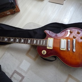 epiphone ギブソン　レスポールモデル　6万円ぐらいで購入