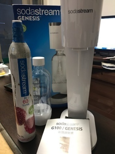 ソーダメーカー  sodastream ソーダストリーム
