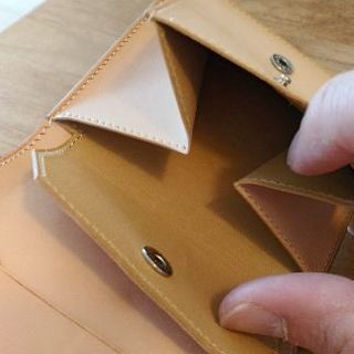 財布ミニ　万双　ブライドルレザー　グリーンです。