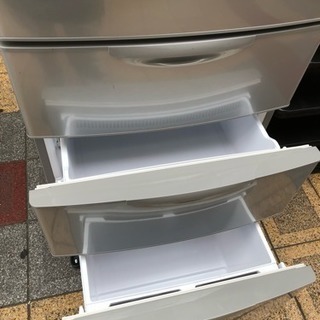 AQUA. ハイアール 355L 大型冷蔵庫