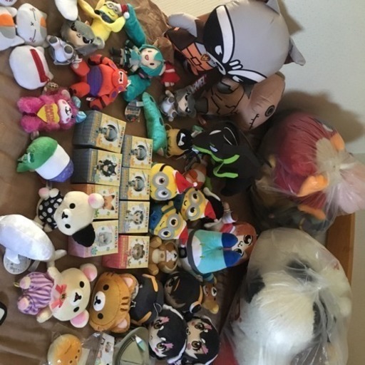 増えすぎたぬいぐるみにこまってます