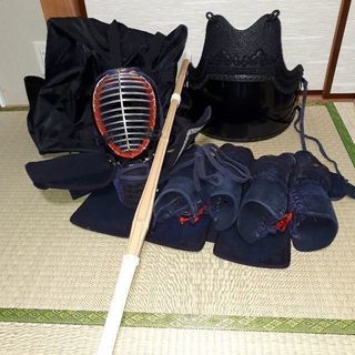 剣道防具　(中学女子)