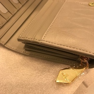 ヴィヴィアン長財布新品未使用