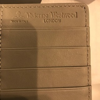 ヴィヴィアン長財布新品未使用