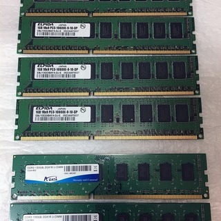 DDR3メモリ PC3-10600U(1333) 2Gx2,1Gx4