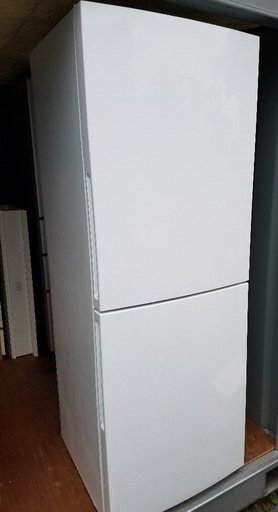 ハイアール☆ノンフロン冷蔵庫 (232L・右開き・JR-NF232A-W）ホワイト☆極美品