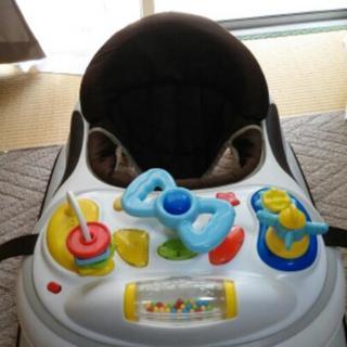 赤ちゃん歩行器