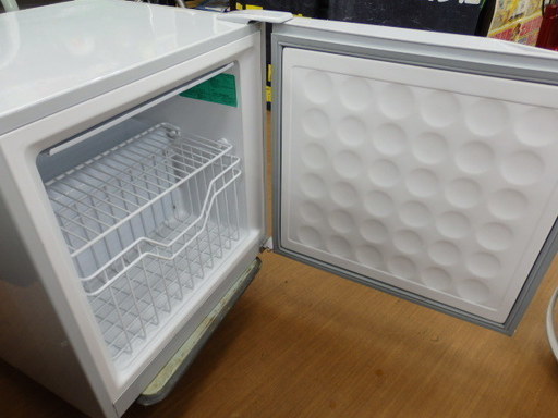 ハイアール 1ドア冷凍庫 JF-NU40B 2012年製