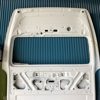 トヨタ ハイエース 2TRーFE用 バックドア