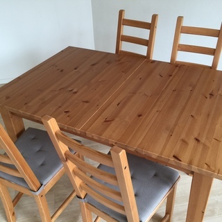 取引中】ダイニングテーブル（伸長式）＆椅子セット（4脚  