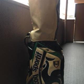 大幅値下げしました。Le Coq Sportifゴルフバッグとクラブセット