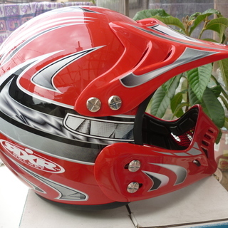 新品 オフロードヘルメット GR01　レッド　XLサイズ