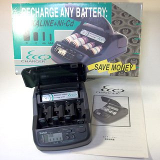 充電器　普通の乾電池を充電・再生する充電器　電池