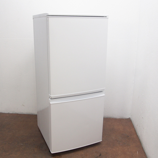 高年式2015年製 137L 冷蔵庫 SHARP どっちもドア DL61