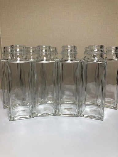 超美品！未使用！小分けに最適なサイズ★
