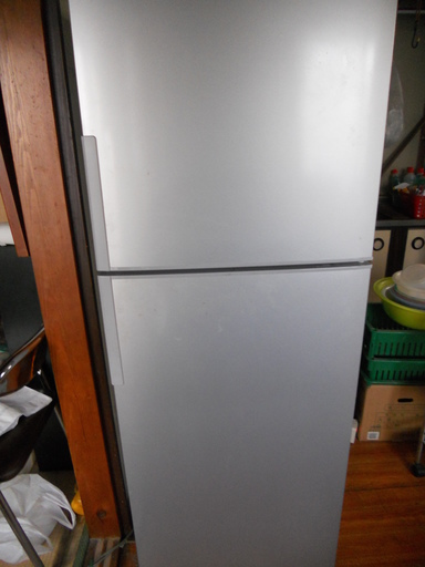 中古 シャープ冷凍冷蔵庫　SJ-23X  225Ｌ たっぷり収納の２ドア 2014.3購入