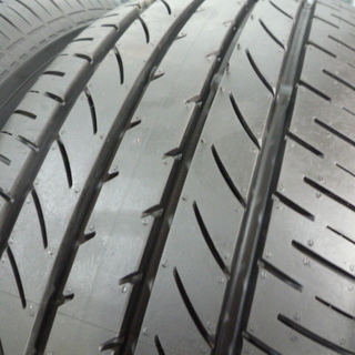 楽天市場】【タイヤ交換可能】【送料無料】16インチタイヤ 215/60R16-99V YOKOHAMA Bluearth-Es ES32 【1本】2156016  215/60/16 21560r16 サマータイヤ 夏タイヤ 標準タイヤ ノーマルタイヤ 低燃費 ヨコハマ ブルーアース ES :  BENMASTORE JAPAN