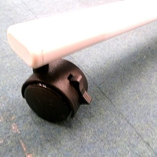 札幌【ホワイトボード 両面 回転式】W180cm キャスター＆イレイザー付き 分解可能 USED 本郷通店