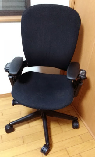 ※交渉中【リープチェア】黒★スチールケース社★中古【Leap chair】