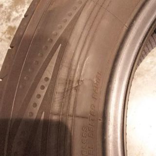 RV-02 215/60R16