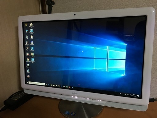 希望者様と商談中  中古 富士通 F/G90D 23インチタッチパネル搭載 Core i5  メモリ4GB
