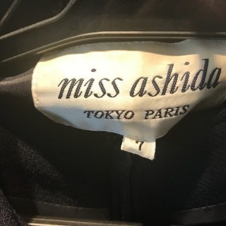 ミスアシダのお受験スーツ