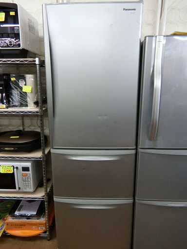 OZ-204【送料格安・保証付！】365L冷蔵庫　Panasonic　NR-C37AM5　2012年製　【中古】！自動製氷付き3ドア冷蔵庫です！