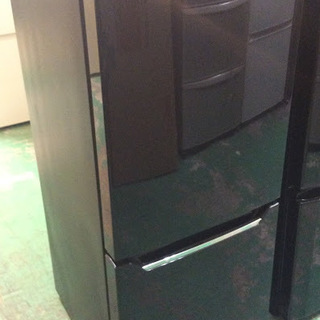 【送料無料・設置無料サービス有り】冷蔵庫 2017年製 Hisense HR-D15AB 中古