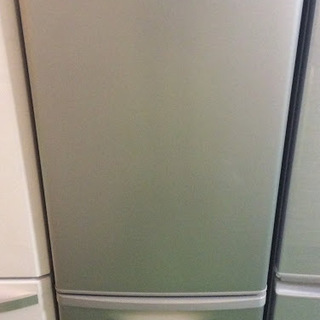 【送料無料・設置無料サービス有り】冷蔵庫 Panasonic NR-B176W-S① 中古
