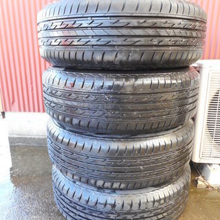 中古タイヤ　ブリジストンNEXTRY深溝195/65R15 トヨタビスタアルデオ純正アルミ付き　4本セット