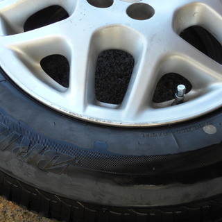 中古タイヤ　ブリジストンNEXTRY深溝195/65R15 トヨタビスタアルデオ純正アルミ付き　4本セット