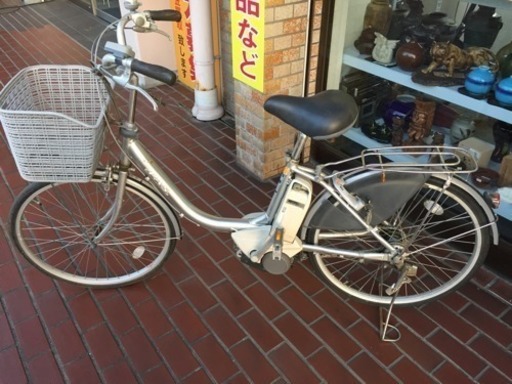 値段下げ ヤマハ 電動自転車 3.8Ahバッテリー 充電器付き