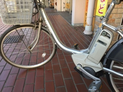 値段下げ ヤマハ 電動自転車 3.8Ahバッテリー 充電器付き | procomm.ca