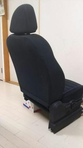 日産 AK12 K12 マーチ 12SR フロント シート 運転席 助手席 左右 クレー系＆青系 穴破れなし 比較的キレイ 良好