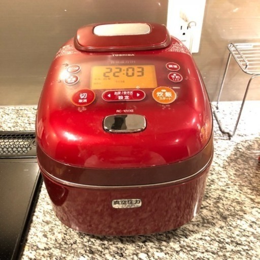 お取引中   東芝 真空圧力IH 炊飯器 5.5合炊き