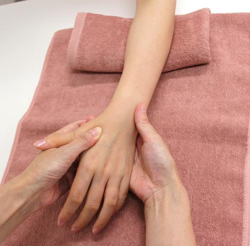 サロン ド フルベール碧南伏見店イベント開催 美白体験 デコルテマッサージ Sdf営業部 西尾のその他のイベント参加者募集 無料掲載の掲示板 ジモティー