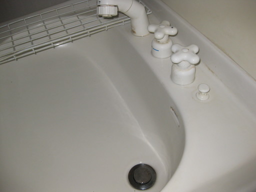 ナショナル松下電工洗面化粧台三面鏡陶器製ボール巾75cm X 奥行56cmx高さ180ｃｍ のぐのぐ 生田の収納家具 キャビネット の中古あげます 譲ります ジモティーで不用品の処分