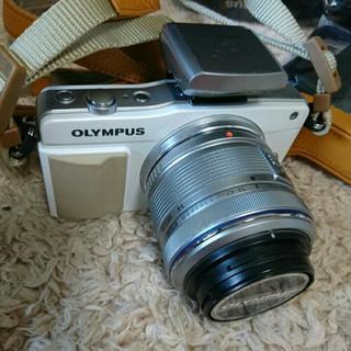 OLYMPUS PEN mini E-PM2