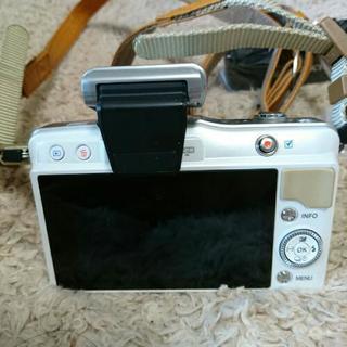 OLYMPUS PEN mini E-PM2