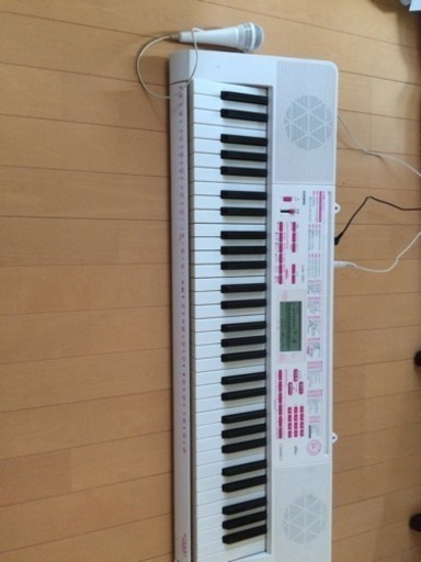 電子ピアノ