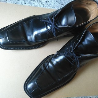 革靴　イタリア製　サイズ　「４４」　物々交換希望