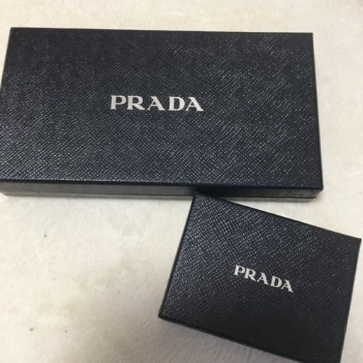 PRADA 空箱