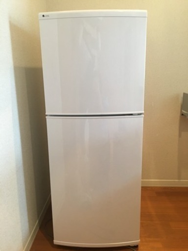 冷蔵庫１４０Ｌ（利用期間３か月程度の美品）