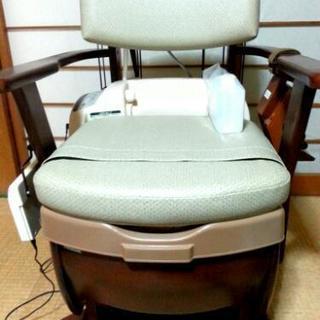 早いもの勝ちです！美品です！パナソニック製、美品！介護用ポータブル電動ウォシュレット高級木目調ポータブルトイレです！