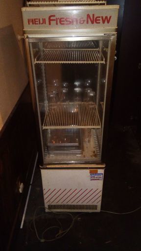 冷蔵庫　縦長　中古品