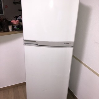 【取引中】225Lの少し大きめの冷蔵庫